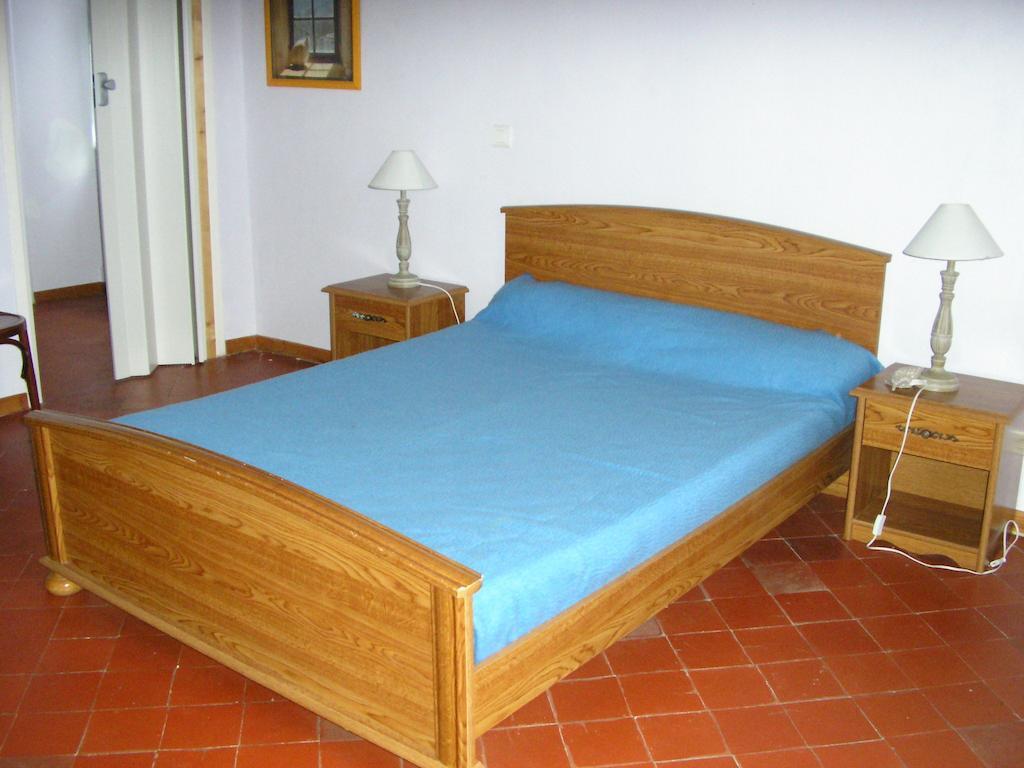Auberge Le Bistrot De Lussan Lussan  Rum bild